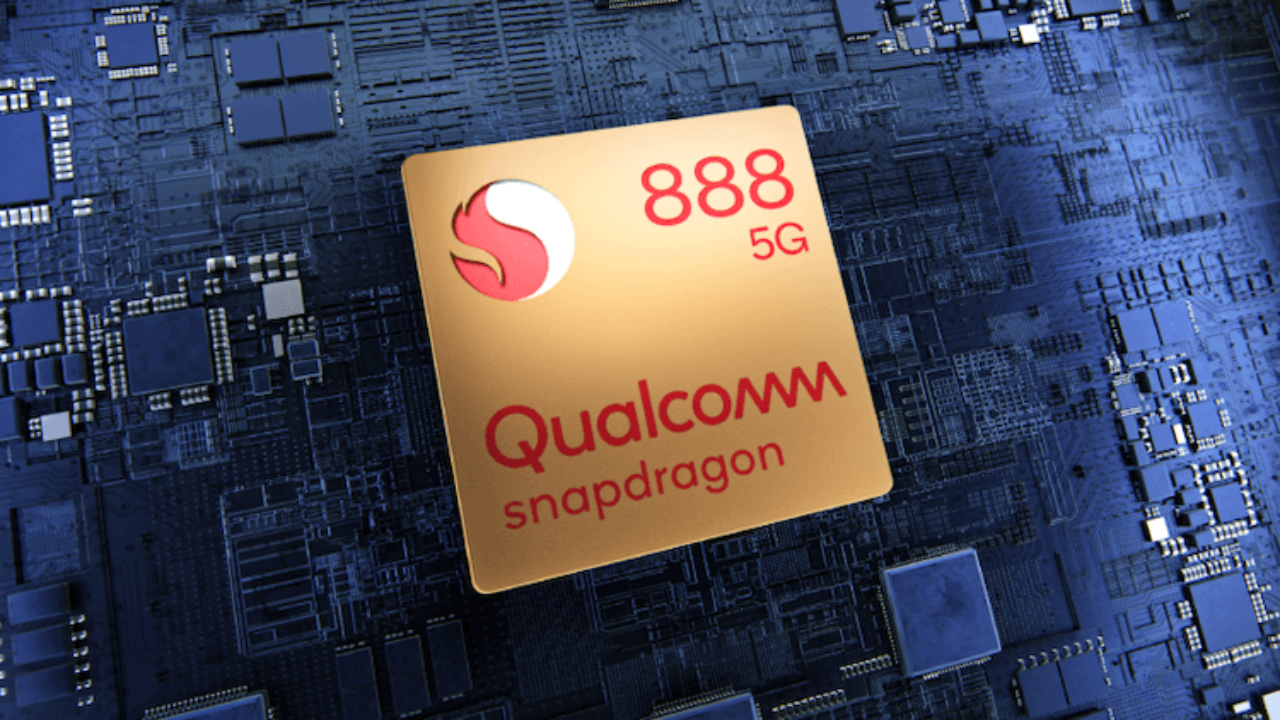 На китайском рынке поступил в продажу Realme GT на Snapdgragon 888 с мощным охлаждением и быстрой зарядкой. Смартфон станет находкой для геймеров с ограниченным бюджетом.