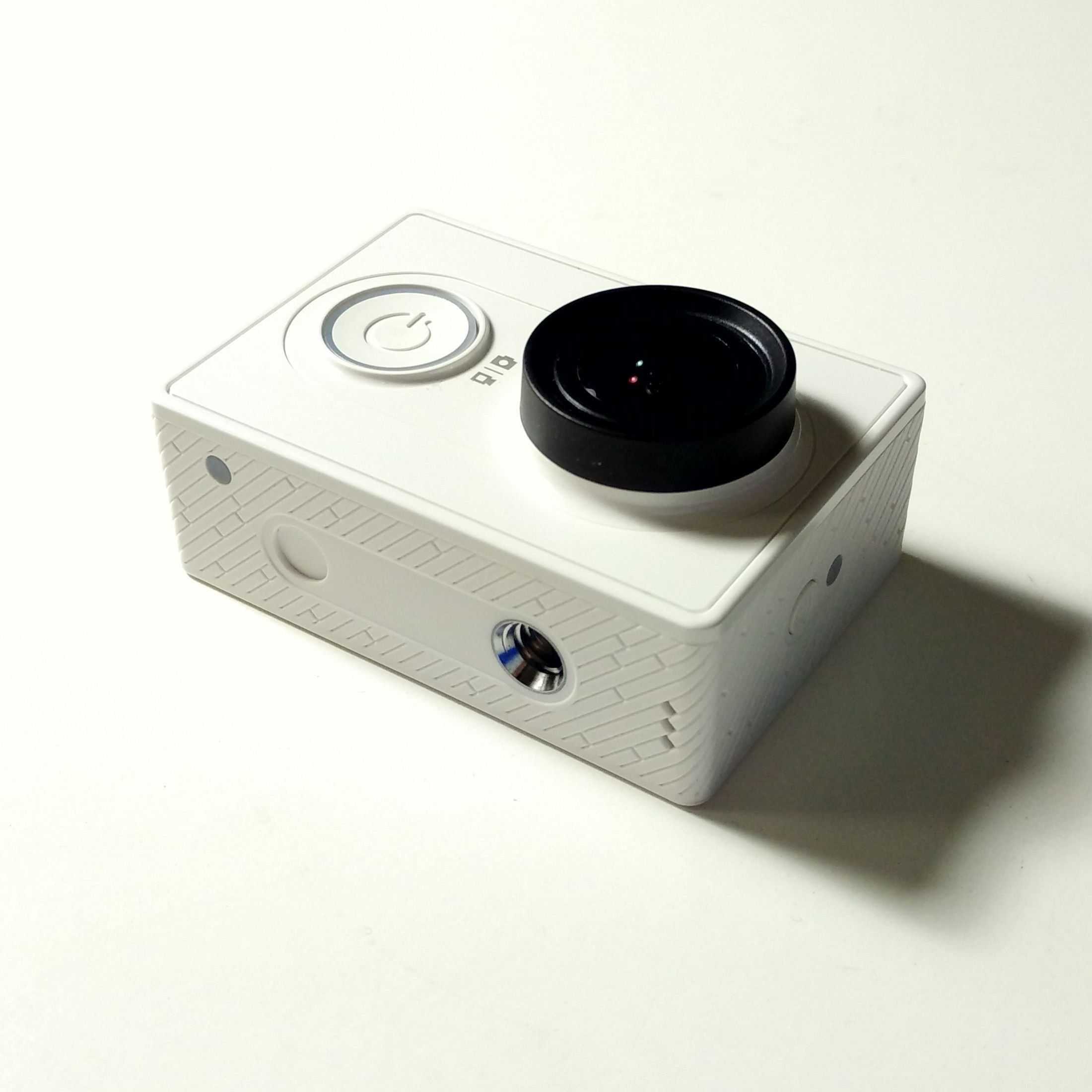 Купить экшн-камера xiaomi yi 4k+ (черный) в москве, быстрая доставка, выгодные цены!